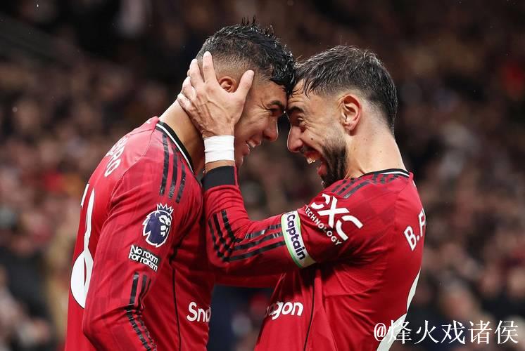 阿莫林:上半场我们至少应再进两球;禁区内防守还需做得更好 阿莫林:上半场我们至少应再进两球;禁区内防守还需做得更好